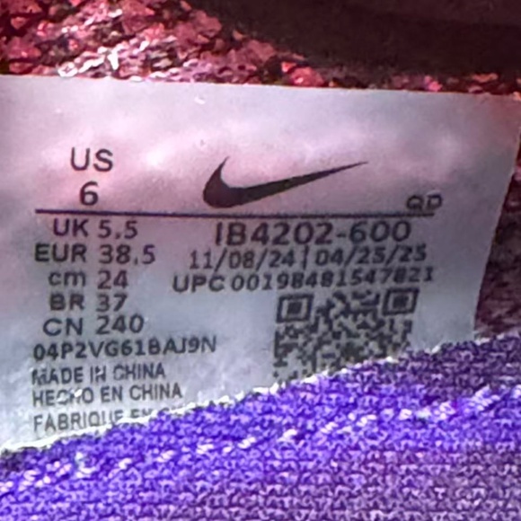 Nike Air Zoom Victory 2 ‘Faith Kipyegon’ Track Spikes Size M6/W7.5 main image 4